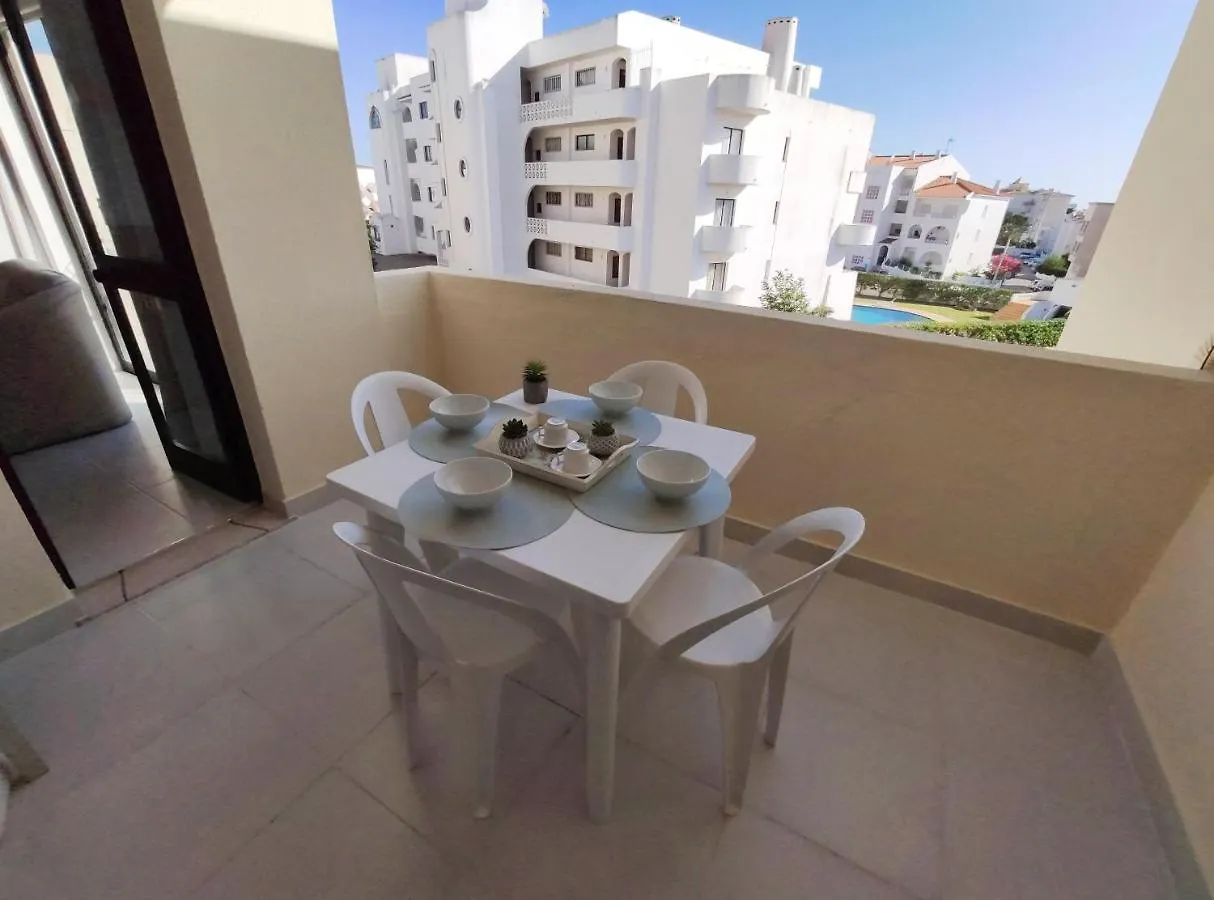 Charming & Modern Poente Albufeira With Double Pool Apartment